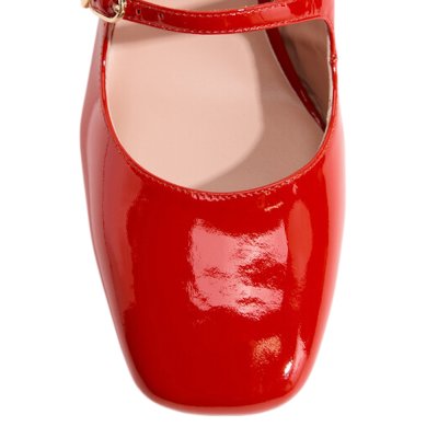 THE ESSENTIAL LOVE SANDALS